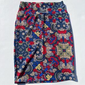 LuLaRoe Red and Blue Paisley Shirt